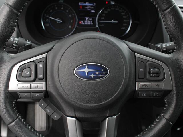 Subaru FORESTER 2.0 Premium | Navi | Cruise | Clima | Panodak | Trekhaak