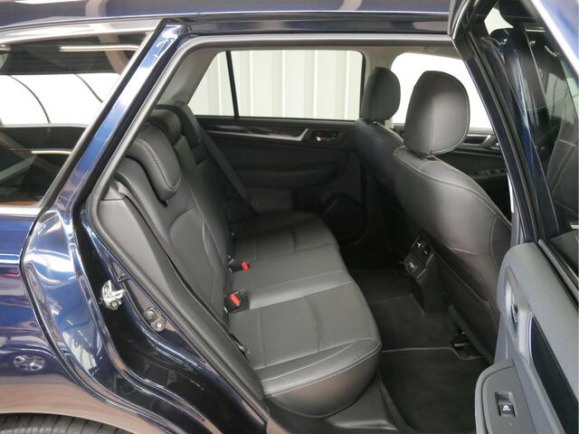 Subaru OUTBACK 2.5i Premium Eye-Sight / Navigatie / Apple Carplay en android auto