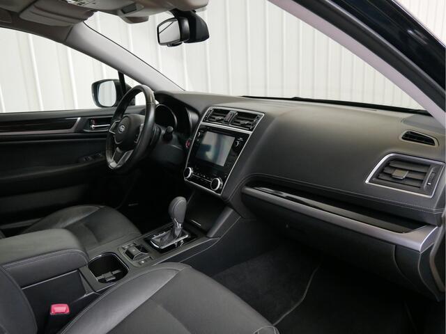 Subaru OUTBACK 2.5i Premium Eye-Sight / Navigatie / Apple Carplay en android auto