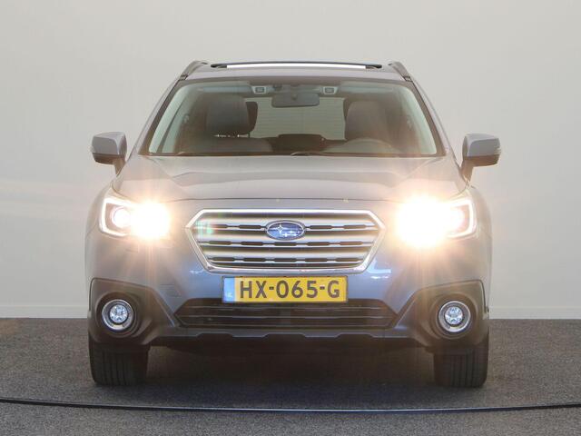 Subaru OUTBACK 2.5i Premium | 2000kg Trekgewicht | Stoelverwarming | Panoramadak | Lederen Bekleding |