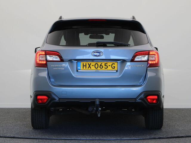 Subaru OUTBACK 2.5i Premium | 2000kg Trekgewicht | Stoelverwarming | Panoramadak | Lederen Bekleding |