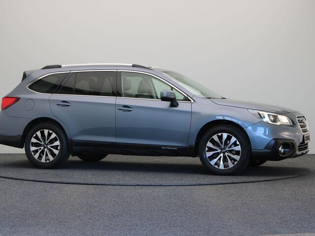 Subaru OUTBACK 2.5i Premium | 2000kg Trekgewicht | Stoelverwarming | Panoramadak | Lederen Bekleding |