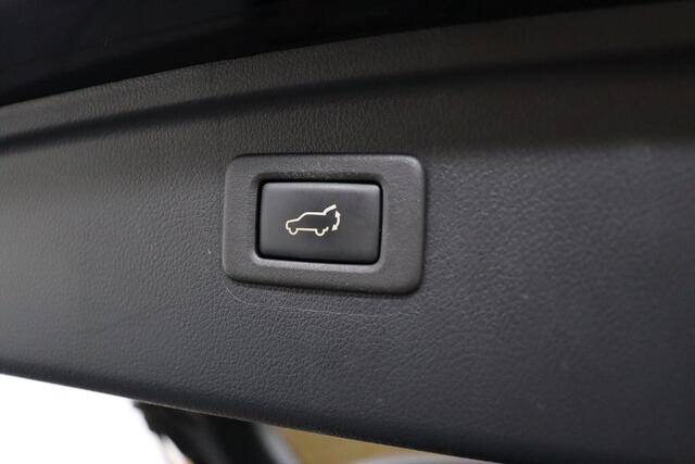 Subaru OUTBACK 2.5i Premium AWD | Adaptive-cruise | Elek. Schuifdak | Afneembare Trekhaak | Elek. Achterklep | Leder | Camera | Navigatie | Keyless | Dodehoekdetectie