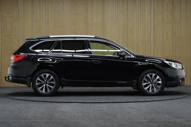 Subaru OUTBACK 2.5i Premium | Trekhaak | Clima | lederen interieur | Schuif kanteldak | Cruise adaptief