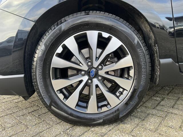 Subaru OUTBACK 2.5i Premium Automaat | Trekhaak | Elek. Schuif/Kantel Dak | Navi | Voorstoelen Elek. Verstelbaar