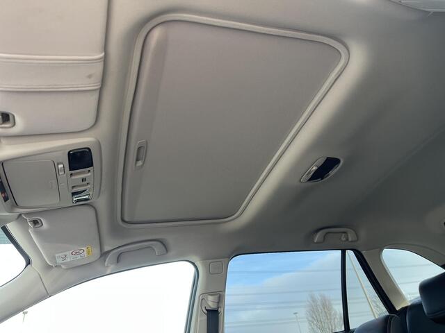 Subaru OUTBACK 2.5i Premium Automaat | Trekhaak | Elek. Schuif/Kantel Dak | Navi | Voorstoelen Elek. Verstelbaar