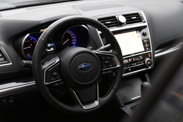 Subaru OUTBACK 2.5i Premium Sport AWD Autom Schuifdak Navi Harman Kardon Leer Camera