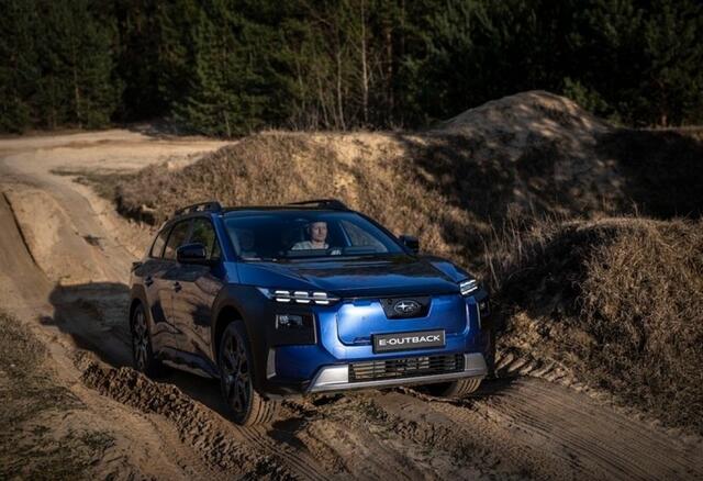 Subaru OUTBACK Outback e 4E-xperience + /4x4 / Full Electric/ Magnetic Grey