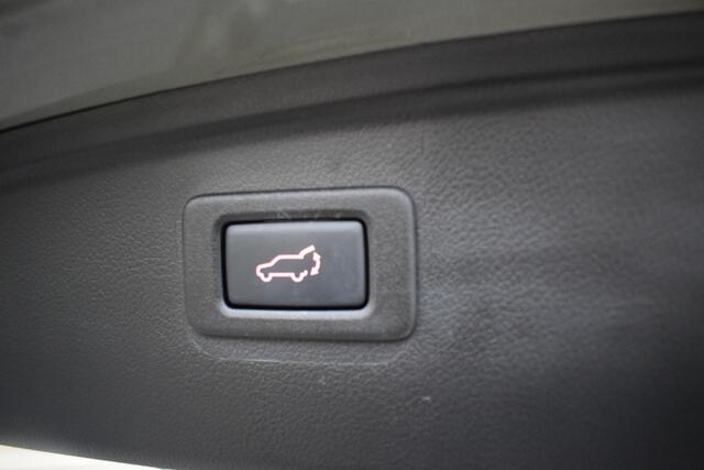 Subaru OUTBACK 2.5i AWD Premium - X-Explore - Trekhaak - Dealer onderhouden