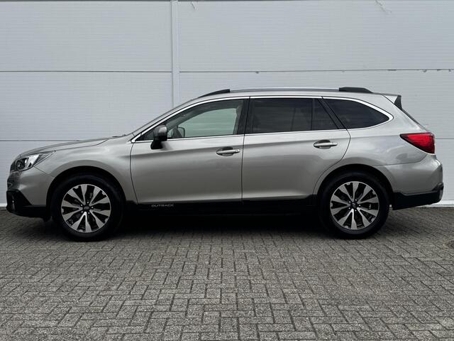 Subaru OUTBACK 2.5i Premium / Trekhaak 2000 kg / 10-2017 / duurste uitvoering / zeer nette auto / goed onderhouden / pdc voor / Stoelverwarming / Bluetooth audio / Leren Bekleding /