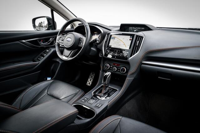 Subaru XV 1.6i Premium | Schuifdak | Leder | Adapt. Cruise | Trekhaak | Xenon | Getint Glas