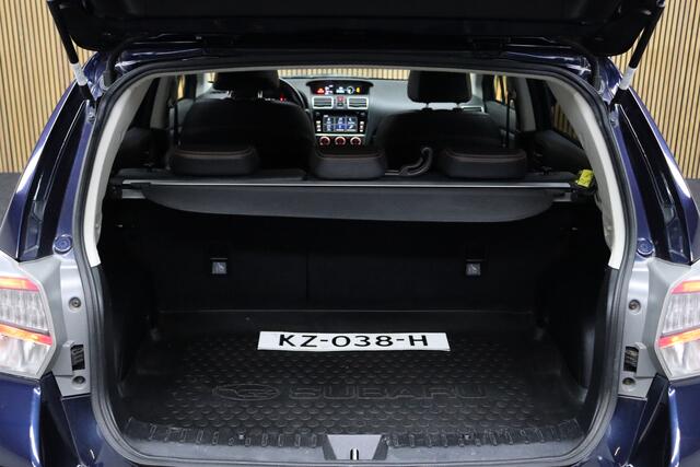 Subaru XV 2.0i Premium AWD | Cruise-control | Afneembare Trekhaak | Leder | Clima | Camera | Navigatie | Keyless | Stoelverwarming