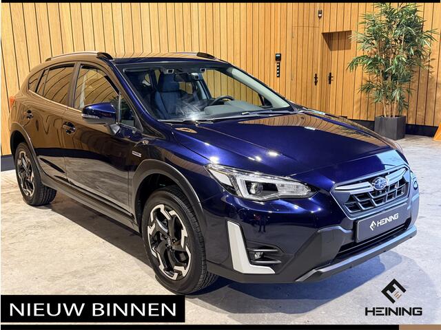 Subaru XV 2.0i e-BOXER Luxury. Automaat 4X4. Adaptive-cruise. Apple-carplay. Navi. Camera voor en achter. 49000km met NAP.