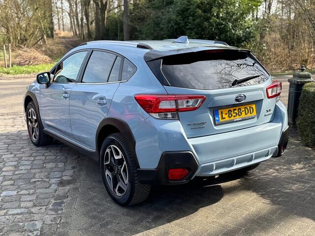 Subaru XV 2.0i autom AWD e-BOXER Luxury ecc,led,navi,lmv,carplay,cruise
