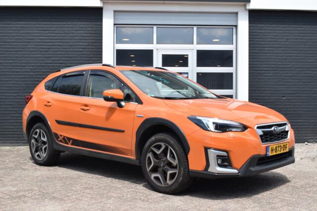 Subaru XV 2.0i e-BOXER Premium Hybride | Leder | Trekhaak | Open dak | Navigatie Zeer Compleet |