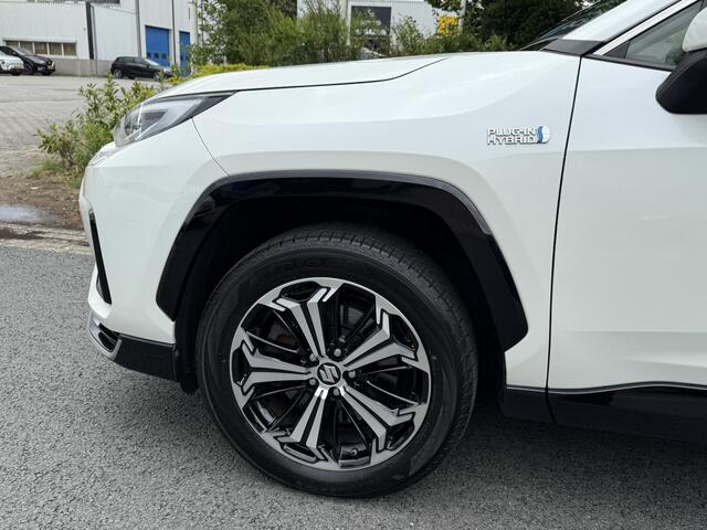 Suzuki Across 2.5 PHEV AWD Style 306PK RAV4oLederoCarplay