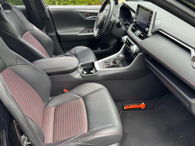 Suzuki Across 2.5 Stijl Plug inn Hybrid 4WD - Trekhaak / Treeplankset verlicht
