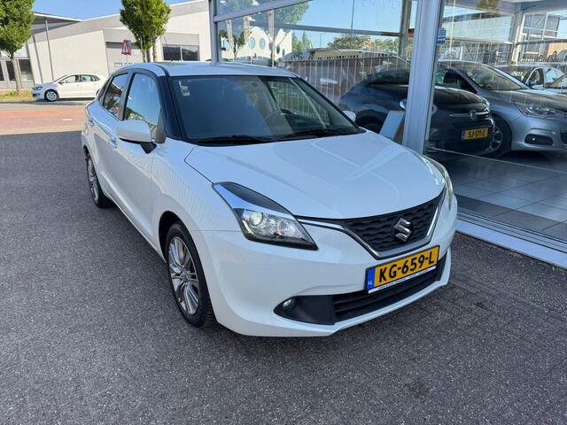 Suzuki BALENO 1.0 Boosterjet High Executive | Automaat | Airco | Navigatie | Achteruitrijcamera | Elektrische ramen | Trekhaak | 5-Deurs | APK tot 17-04-2026 | NAP |