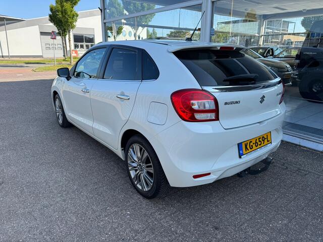 Suzuki BALENO 1.0 Boosterjet High Executive | Automaat | Airco | Navigatie | Achteruitrijcamera | Elektrische ramen | Trekhaak | 5-Deurs | APK tot 17-04-2026 | NAP |