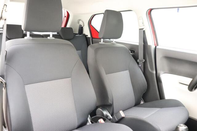 Suzuki IGNIS 1.2 16v 90pk Select | Navigatie | Camera | Lichtmetalen velgen | Stoelverwarming | Spoiler | Airco | Weinig Kilometers | Hoge instap