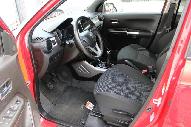 Suzuki IGNIS 1.2 Smart Hybrid Style, Trekhaak, 1e Eig. Keyless, Navigatie en Dealer onderhouden!