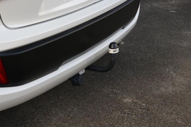 Suzuki IGNIS 1.2 Stijl | trekhaak| Fabrieks navi | Bluetooth | achteruitrijcamera |