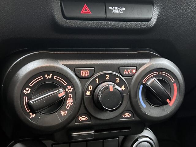 Suzuki IGNIS 1.2 Smart Hybrid Select | Apple Carplay / Android Auto (Navigatie) | Airco | Achteruitrijcamera | Stoelverwarming |