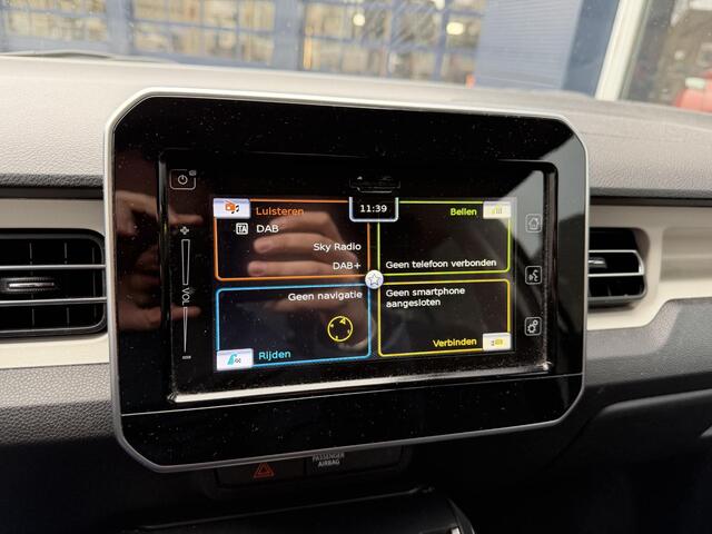 Suzuki IGNIS 1.2 Smart Hybrid Style | Trekhaak | Navigatie | LED | Cruise Control | Climate Control | Stoelverwarming | Parkeercamera | Keyless Entry/ Start | Hoge Zit | Dakrails.