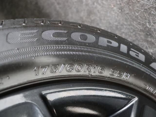 Suzuki IGNIS 1.2 Smart Hybrid Style | Stoelverwarming | Achteruitrijcamera | Dealeronderhouden |