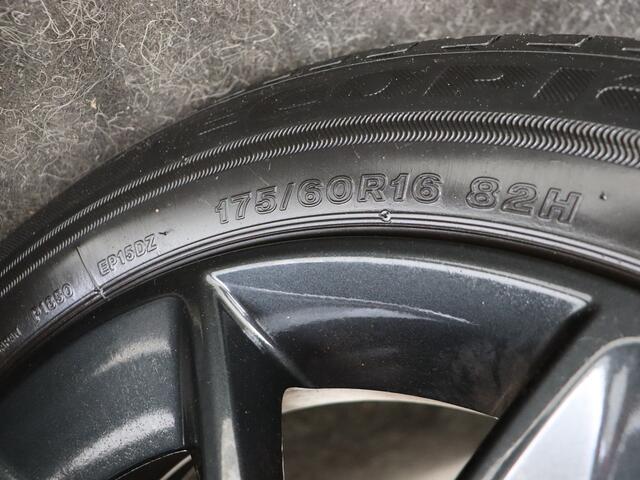 Suzuki IGNIS 1.2 Smart Hybrid Select