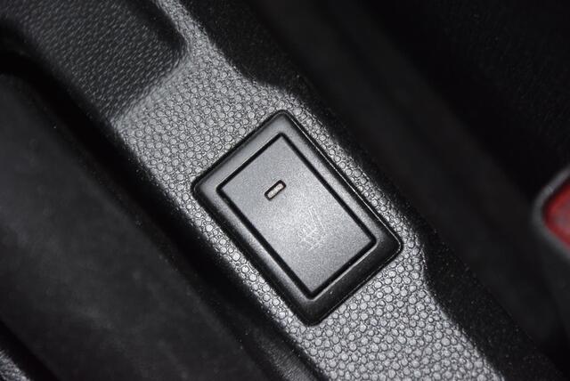 Suzuki IGNIS 1.2 Select | Hoge instap! | Achteruitrijcamera | Navigatie |