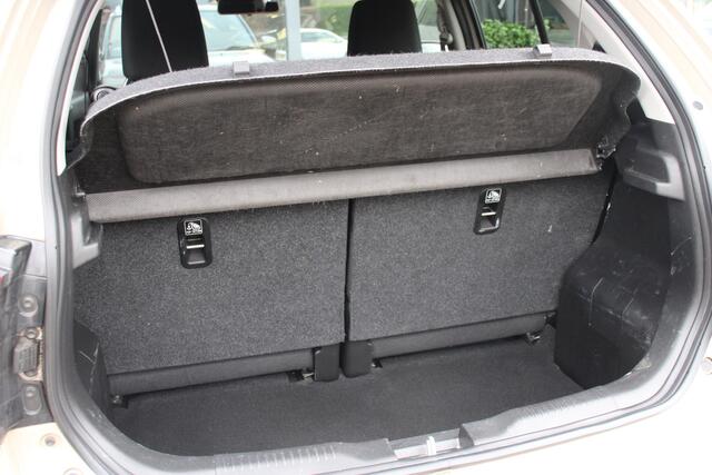 Suzuki IGNIS 1.2 Smart Hybrid Style