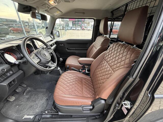 Suzuki JIMNY 1.5 Professional | NL-Auto | Bullbar | Sidebars | Lederen bekleding | Apple CarPlay & Android Auto