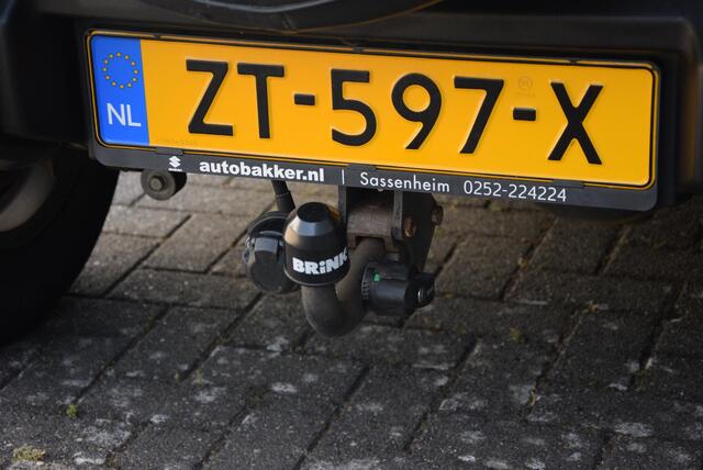 Suzuki JIMNY 1.5 Stijl | Nieuwstaat!! | Nederlands en dealer onderhouden | Trekhaak afneembaar |