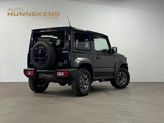 Suzuki JIMNY 1.5 Stijl *4 persoons* Cruise control | Stoelverwarming | Achteruitrij camera | Airco | Carplay | Navigatie