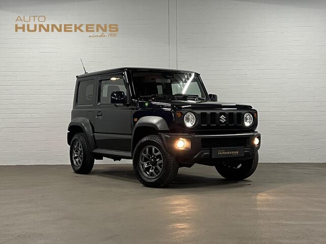 Suzuki JIMNY 1.5 Stijl *4 persoons* Cruise control | Stoelverwarming | Achteruitrij camera | Airco | Carplay | Navigatie