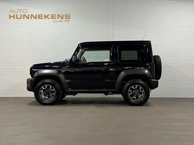 Suzuki JIMNY 1.5 Stijl *4 persoons* Cruise control | Stoelverwarming | Achteruitrij camera | Airco | Carplay | Navigatie