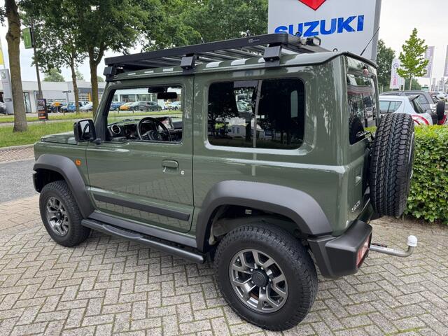 Suzuki JIMNY 1.5 Stijl AllGrip (4x4) 4-persoons Navigatie/Cruise control/vele extra's