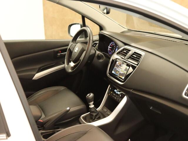 Suzuki S-Cross 1.4 Boosterjet Comfort Smart Hybrid - ORIGINEEL NEDERLANDSE AUTO - LEDEREN BEKLEDING - CLIMATE CONTROL - VOORSTOELEN VERWARMD - CRUISE CONTROL ADAPTIEF - LED KOPLAMPEN