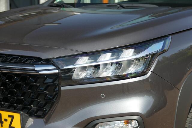 Suzuki S-Cross 1.4 Boosterjet AllGrip Style Smart Hybrid | AFNEEMBARE TREKHAAK | ALL SEASON | 360* CAMERA | RIJKLAARPRIJS |