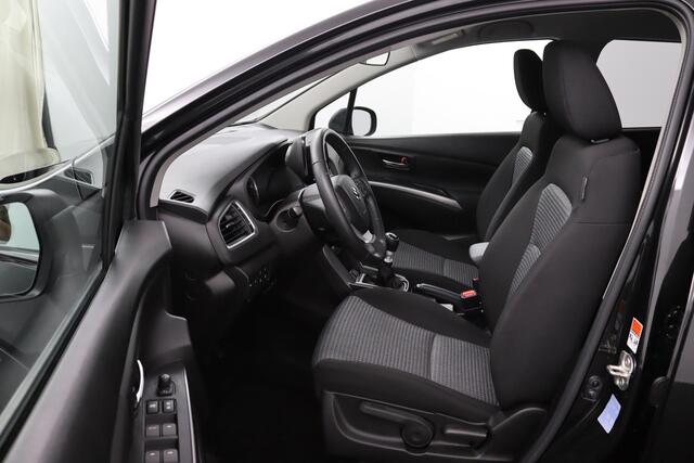 Suzuki S-Cross 1.4 Boosterjet Select Smart Hybrid | Parkeersensoren Rondom | Stoelverwarming | Apple Carplay | Android Auto | Achteruitrijcamera | Adaptieve Cruise Control |