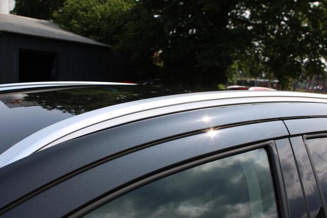 Suzuki S-Cross 1.4 Boosterjet Select Smart Hybrid, 1500 KG Parkeersensoren voor en achter, Navigatie en Camera