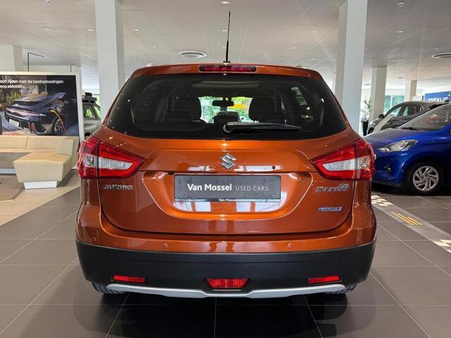 Suzuki S-Cross 1.4 BOOSTERJET STYLE SMART HYBRID Open dak | Leder | Adaptive Cruise