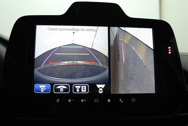 Suzuki S-Cross 1.5 Hybrid Style | Climate control | Cruise control adaptive | 360 gr. Camera | Apple carplay, Android auto | Stoelverwarming | Leder |