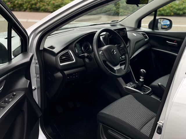 Suzuki S-Cross 1.4 BOOSTERJET SM.HYBRID SELECT TREKHAAK 1500KG CAMERA
