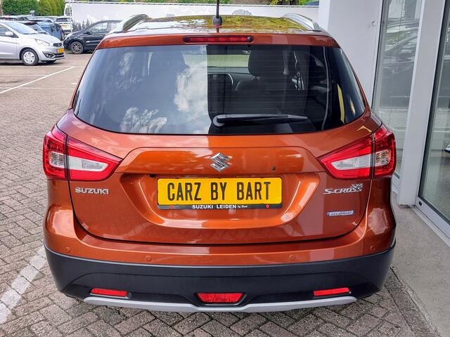 Suzuki S-Cross 1.4 BOOSTERJET STYLE SMART HYBRID Open dak | Leder | Adaptive Cruise