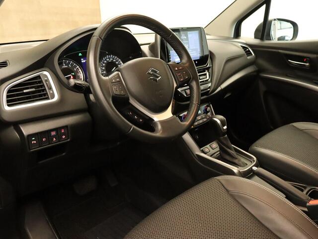 Suzuki S-Cross 1.5 Hybrid Style - AFNEEMBARE TREKHAAK 1200KG GEREMD TREKGEWICHT - PARKEERSENSOREN VOOR EN ACHTER - 360 GRADEN CAMERA - DODEHOEK DETECTIE - STOEL VERWARMING - NAVIGATIE - APPLE CARPLAY/ANDROID AUTO - KEYLESS ENTRY & START