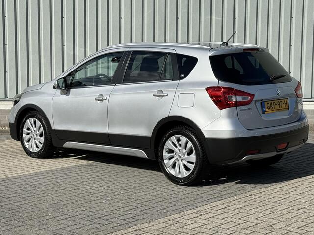 Suzuki S-Cross 1.0 Boosterjet Exclusive / Stoelverwarming / Navigatie / Achteruitrijcamera / All Season banden / Climate Control / Xenon verlichting /