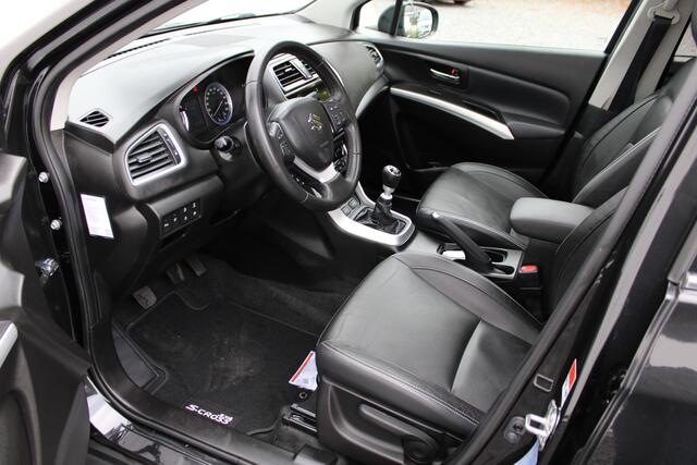 Suzuki S-Cross 1.4 Boosterjet High Executive ,All-Seasons, Panoramadak, 47000 KM! Style uitvoering