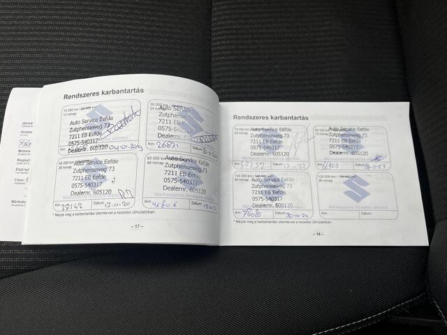 Suzuki S-Cross 1.0 Boosterjet Rhino / cruise control / electronic climate controle / navigatiesysteem full map / voorstoelen verwarmd /